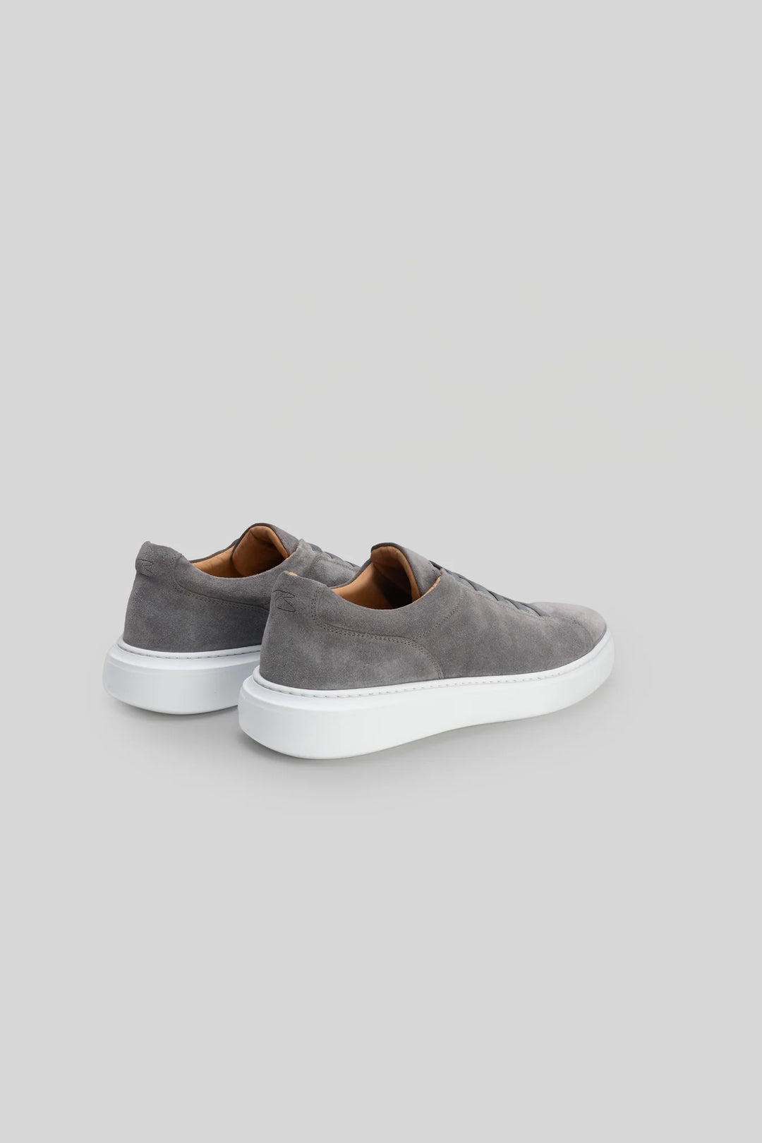 Robert Barakett Shoe Williams Suede Stretch Sneaker